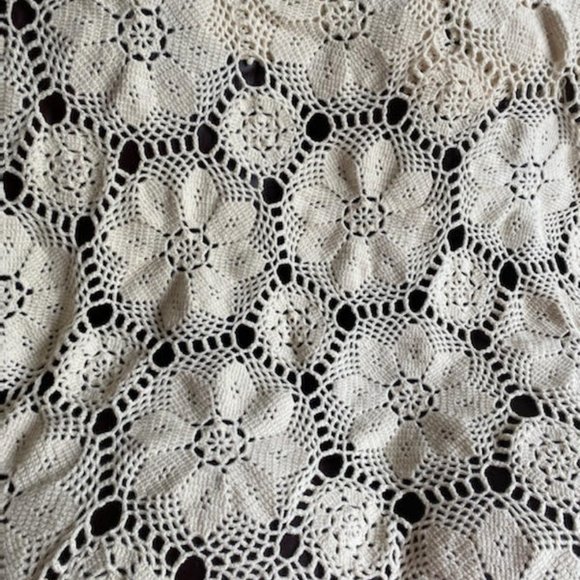 Hand-Made Heavy Crocheted Bed Cover - Picture 2 of 3